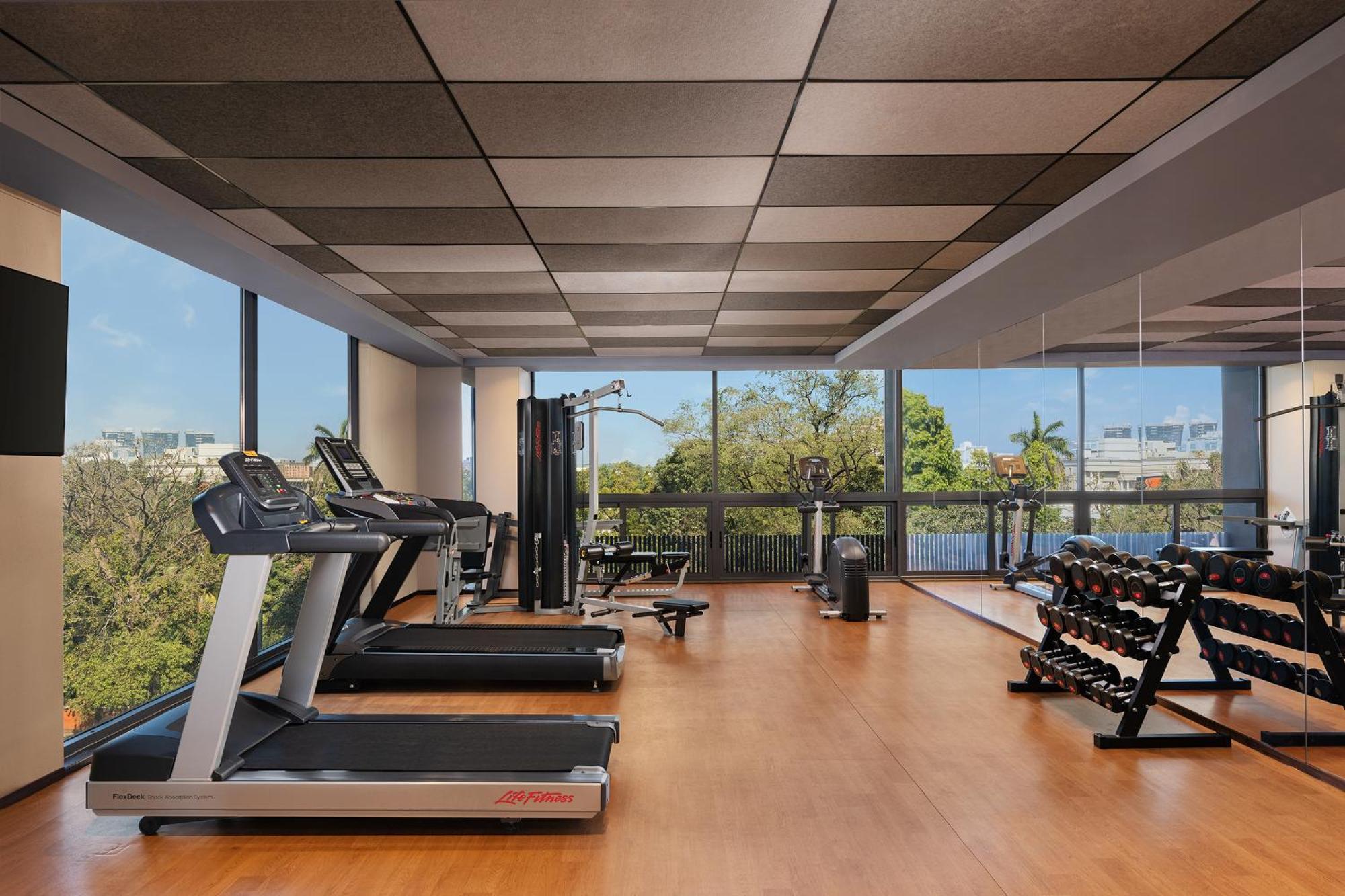 Fairfield By Marriott Vadodara Bagian luar foto